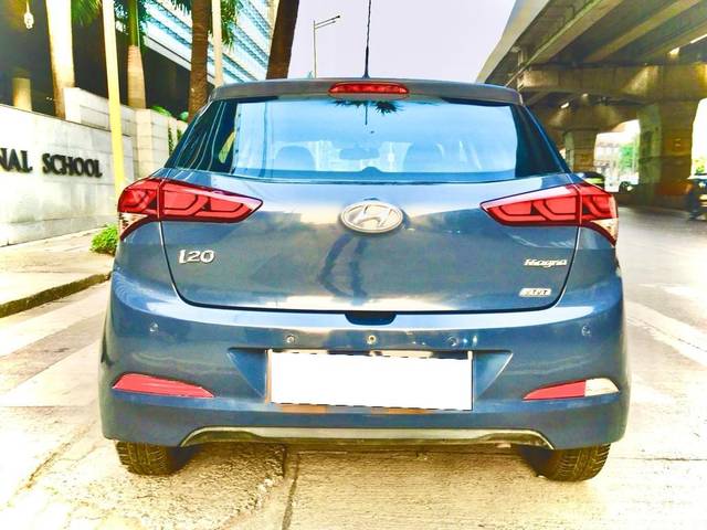 https://images10.gaadi.com/usedcar_image/3700884/original/processed_img2927542__usedcar_6_13771701611734_1701611754.jpeg?imwidth=6401