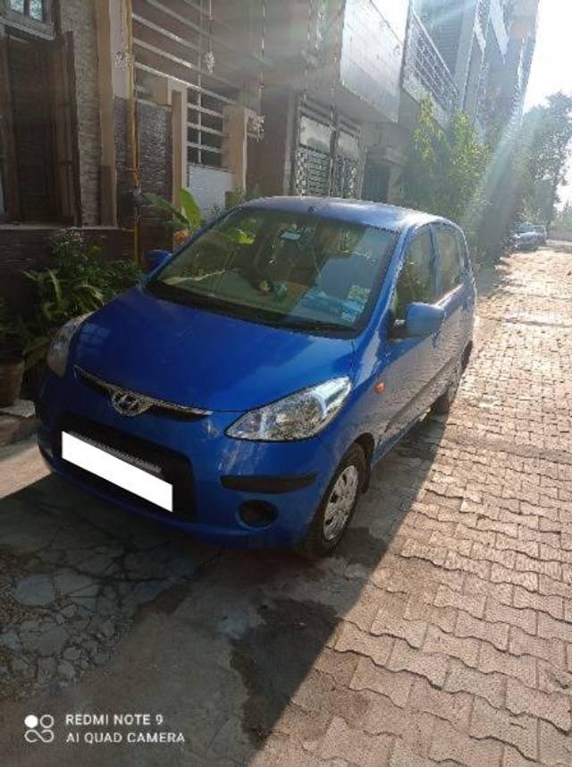 https://images10.gaadi.com/usedcar_image/3700996/original/processed_8118265a-44c5-4a0a-a2a8-19c704fc7055.jpg?imwidth=6400