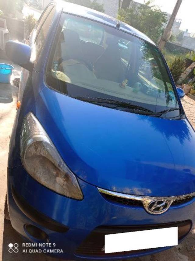 https://images10.gaadi.com/usedcar_image/3700996/original/processed_aa60a589-8f15-4a84-8cba-c22dca1b51fa.jpg?imwidth=6402