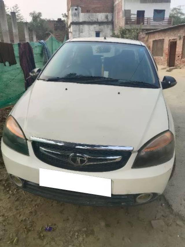 https://images10.gaadi.com/usedcar_image/3701099/original/processed_e470da60-198d-4cde-8145-8850b6bfc0ad.jpg?imwidth=6400