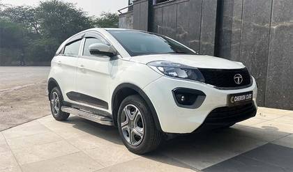 Tata Nexon 1.2 Revotron XM Tata Nexon 1.2 Revotron XM
