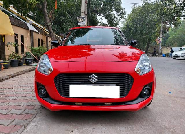 https://images10.gaadi.com/usedcar_image/3701237/original/processed_img2927596__used_car_2927596_1701855569.jpg?imwidth=6400
