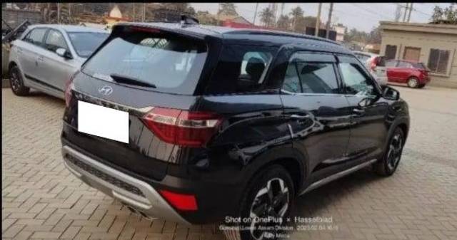 https://images10.gaadi.com/usedcar_image/3701314/original/processed_7df8fd4e-315d-4055-9a37-da0de1e22237.jpg?imwidth=6401