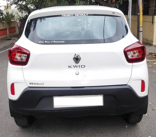 https://images10.gaadi.com/usedcar_image/3701346/original/processed_img2927614__usedcar_img_20231204_wa0007_35681701664281_1701664383.jpg?imwidth=6402