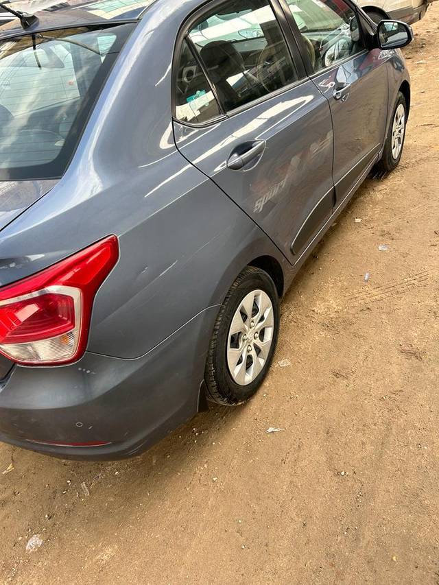https://images10.gaadi.com/usedcar_image/3701372/original/processed_img2927622__used_car_2927622_1701666596.jpg?imwidth=6400
