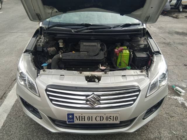 https://images10.gaadi.com/usedcar_image/3701452/original/img2927651__used_car_2927651_1701670152.jpg?imwidth=6402