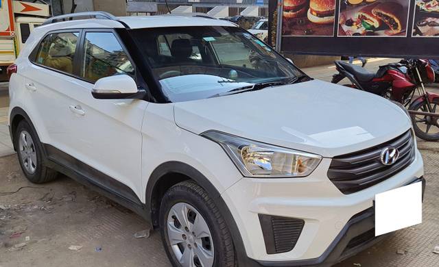 https://images10.gaadi.com/usedcar_image/3701502/original/processed_img2927687__usedcar_20231204_114740_1321701671559_1701671589.jpg?imwidth=6401