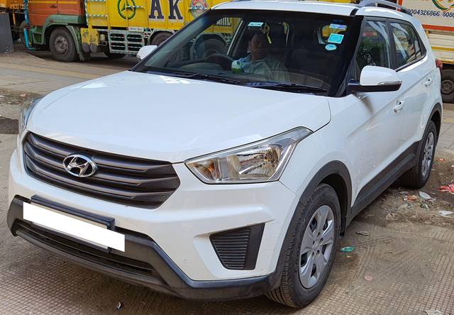 https://images10.gaadi.com/usedcar_image/3701502/original/processed_img2927687__usedcar_20231204_114748_1321701671559_1701671590.jpg?imwidth=6400