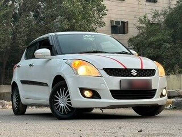 https://images10.gaadi.com/usedcar_image/3701560/original/img3701560__z_blur_img_65700163b145f_1701839203.jpg?imwidth=6400