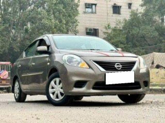 https://images10.gaadi.com/usedcar_image/3701572/original/processed_img2927714__used_car_2927714_1701755417.jpg?imwidth=6400