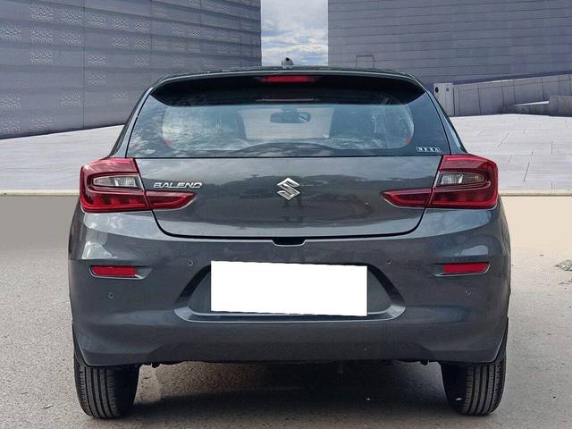 https://images10.gaadi.com/usedcar_image/3701744/original/processed_img2927820__used_car_2927820_1701679785.jpg?imwidth=6402