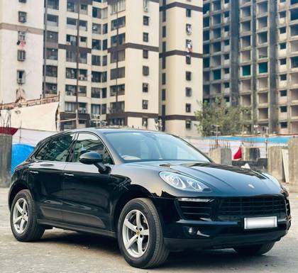 Porsche Macan Turbo Porsche Macan Turbo