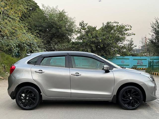 https://images10.gaadi.com/usedcar_image/3701779/original/processed_img2927841__usedcar_img_7749_28581701680381_1701680481.jpg?imwidth=6401