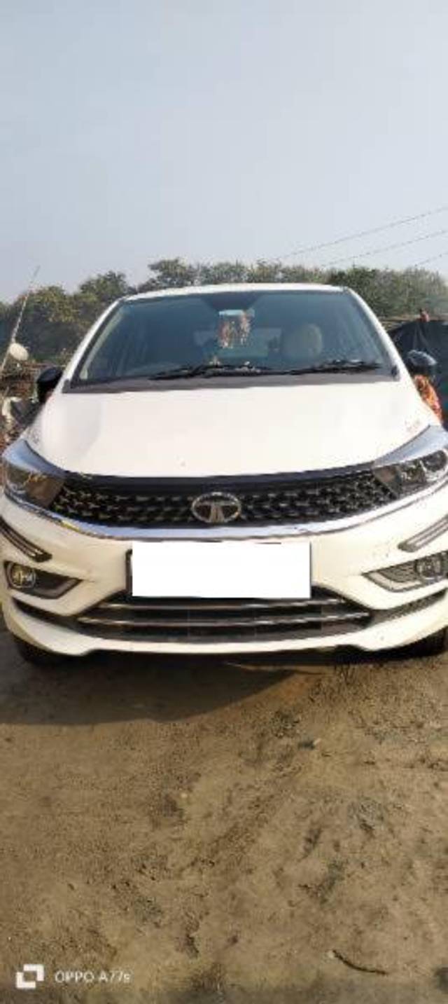https://images10.gaadi.com/usedcar_image/3701782/original/processed_df22596e-cae0-4b79-b2c6-468be2f09f31.jpg?imwidth=6400