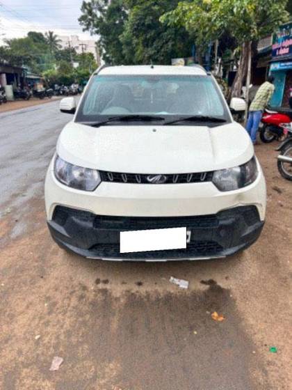 Mahindra KUV 100 mFALCON G80 K6 5str Mahindra KUV 100 mFALCON G80 K6 5str