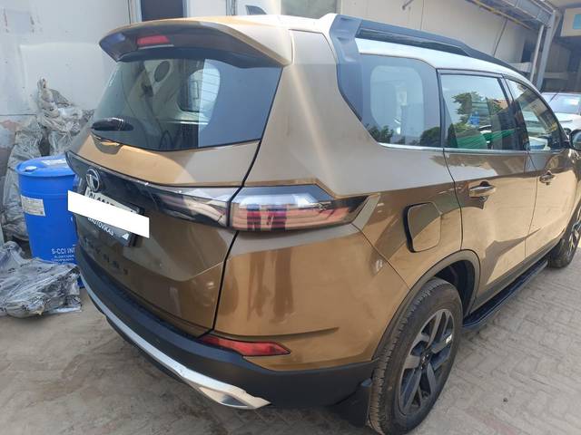 https://images10.gaadi.com/usedcar_image/3701947/original/processed_99563c22-1425-46cd-954f-24eea077fa87.jpg?imwidth=6402