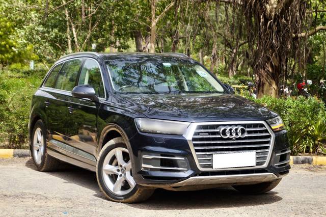 https://images10.gaadi.com/usedcar_image/3702064/original/processed_img2927986__used_car_2927986_1701689717.JPG?imwidth=6400