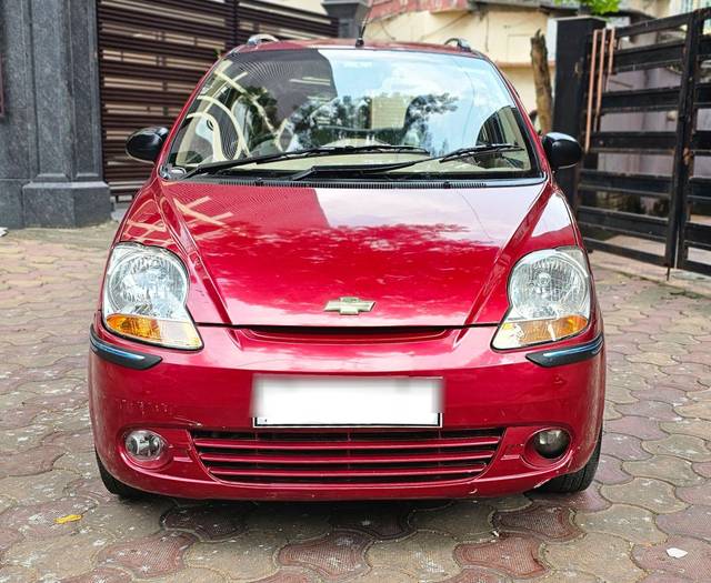 https://images10.gaadi.com/usedcar_image/3702103/original/processed_img2928014__used_car_2928014_1701690644.jpg?imwidth=6402