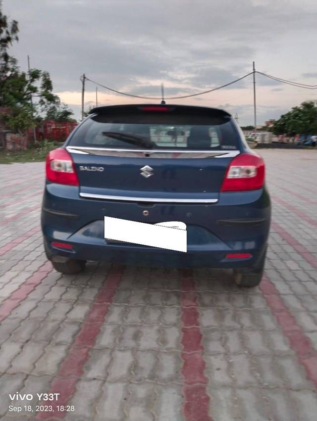 https://images10.gaadi.com/usedcar_image/3702108/original/processed_img2928017__usedcar_photo_2023_12_04_16_59_27_3__7601701690669_1701690686.jpg?imwidth=6402