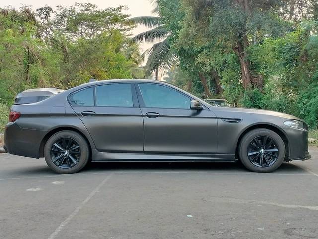 https://images10.gaadi.com/usedcar_image/3702122/original/img2928024__used_car_2928024_1701691208.jpg?imwidth=6401