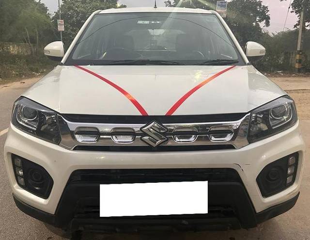 https://images10.gaadi.com/usedcar_image/3702148/original/processed_img2928041__used_car_2928041_1701691984.jpg?imwidth=6400