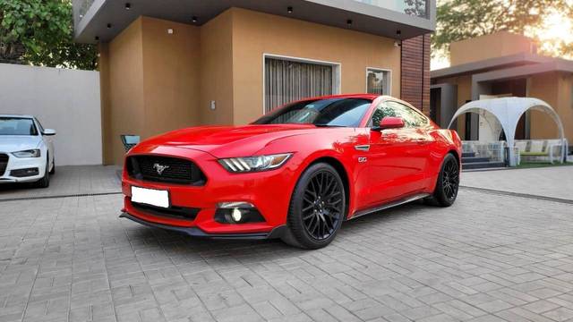 https://images10.gaadi.com/usedcar_image/3702203/original/img2928075__usedcar_1_19__10151701693778_1701693968.jpeg?imwidth=6402