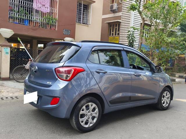 https://images10.gaadi.com/usedcar_image/3702256/original/processed_img2928098__used_car_2928098_1701695935.jpg?imwidth=6402