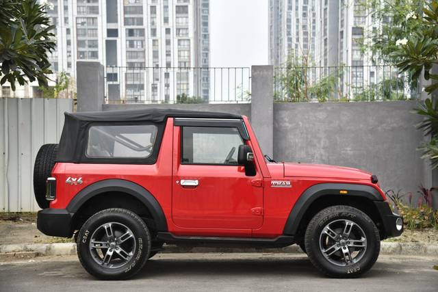 https://images10.gaadi.com/usedcar_image/3702257/original/processed_img2928099__used_car_2928099_1701695959.jpg?imwidth=6401