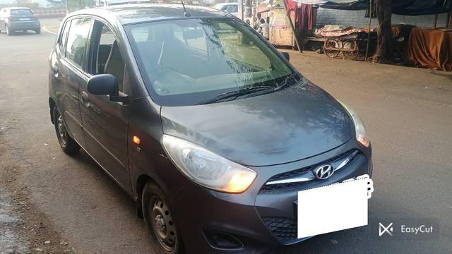 https://images10.gaadi.com/usedcar_image/3702276/original/processed_b05480ef-3680-44d9-b6ca-a66c15bf42ef.jpg?imwidth=6400
