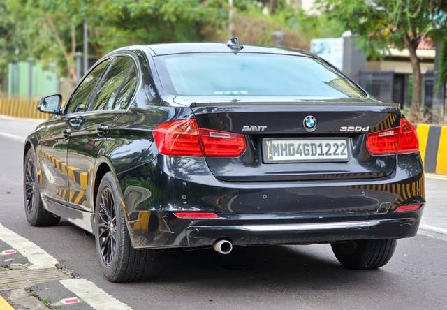 https://images10.gaadi.com/usedcar_image/3702279/original/img3702279__zz1_crop_img_657028ef31236_1701849327.jpg?imwidth=6402