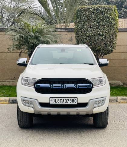 Ford Endeavour 3.2 Titanium AT 4X4 Ford Endeavour 3.2 Titanium AT 4X4