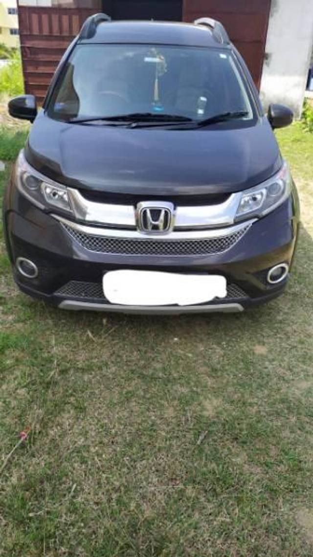 https://images10.gaadi.com/usedcar_image/3702354/original/processed_02c3a698-13b7-409c-9279-d0368f43970e.jpg?imwidth=6400