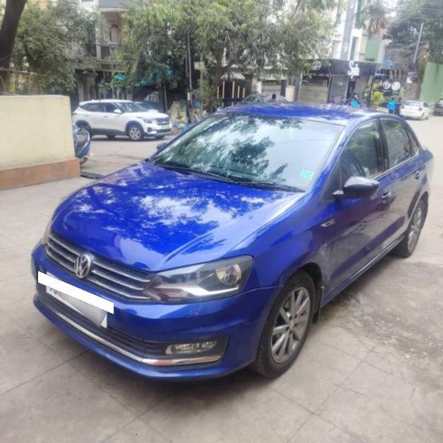 https://images10.gaadi.com/usedcar_image/3702417/original/processed_a5e6ebbd-89a4-4229-891a-0db327d3f354.jpeg?imwidth=6402