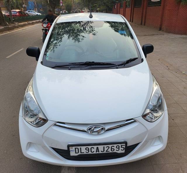 https://images10.gaadi.com/usedcar_image/3702460/original/img3702460__z_blur_img_65703cec175ce_1701854444.jpg?imwidth=6401