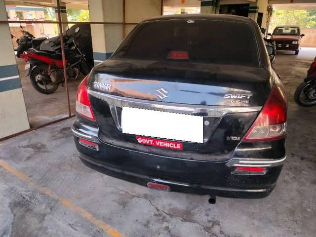 https://images10.gaadi.com/usedcar_image/3702618/original/processed_23f304b8-7acf-4f0d-aa46-7ac1e4e6eeb3.jpg?imwidth=6401