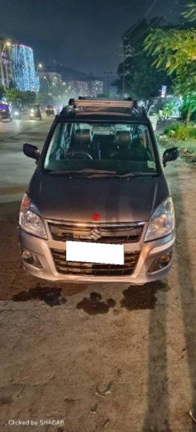 https://images10.gaadi.com/usedcar_image/3702670/original/processed_4d9e8309-e841-4ddc-8086-f6649035fa81.jpg?imwidth=6400