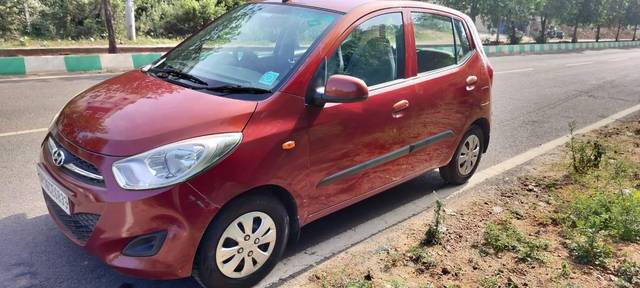 https://images10.gaadi.com/usedcar_image/3702758/original/processed_ba06cde4-2f6a-4735-9eef-86f1fc4c9a00.jpg?imwidth=6400