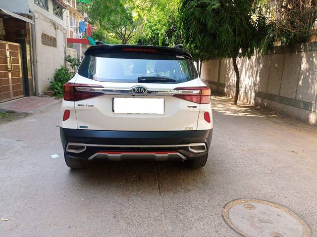 https://images10.gaadi.com/usedcar_image/3702787/original/processed_img2928177__used_car_2928177_1701756586.jpg?imwidth=6402