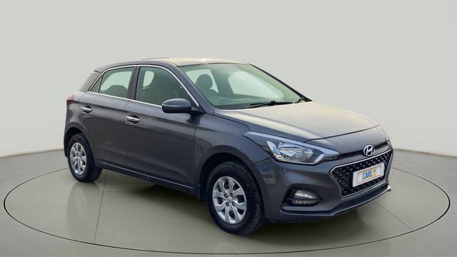 https://images10.gaadi.com/usedcar_image/3702886/original/slot__1-7-Exterior-13572851700-b3b0f75bbb044c1c87536d7209159ec6-Exterior-7.jpg?imwidth=6400
