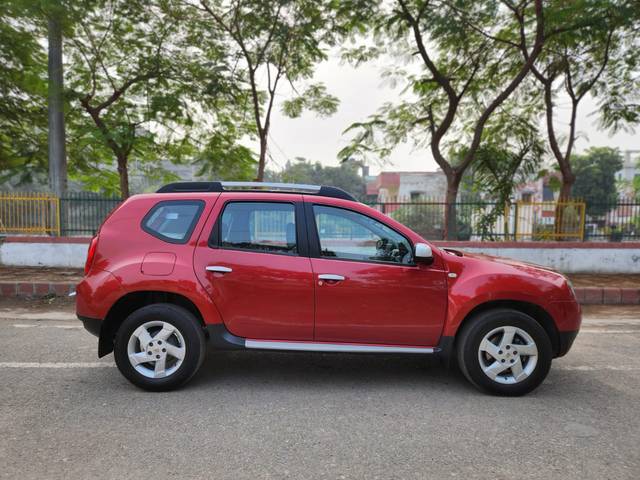 https://images10.gaadi.com/usedcar_image/3702915/original/img2928217__used_car_2928217_1701755848.jpg?imwidth=6401