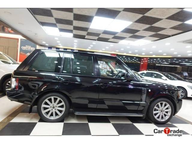 https://images10.gaadi.com/usedcar_image/3702996/original/processed_processed_img2928268__usedcar_whatsappimage2023_12_05at114348am_2__83121701756719_1701756909.jpeg?imwidth=6402