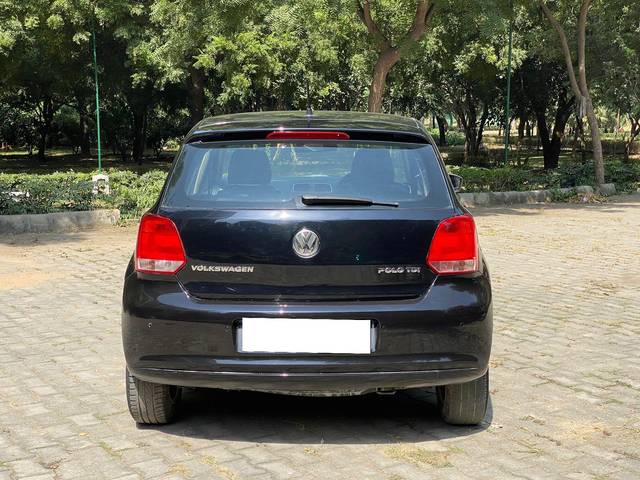 https://images10.gaadi.com/usedcar_image/3703136/original/processed_img2928336__used_car_2928336_1701762188.jpg?imwidth=6401