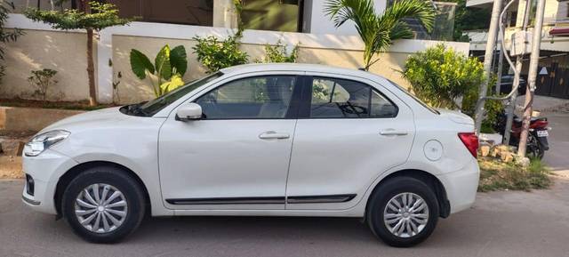 https://images10.gaadi.com/usedcar_image/3703194/original/processed_img2928371__used_car_2928371_1701764120.jpg?imwidth=6402