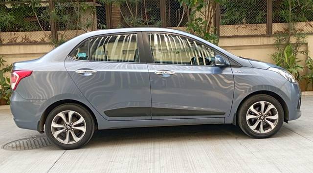 https://images10.gaadi.com/usedcar_image/3703217/original/processed_img2928386__usedcar_42813332_11d9_4e97_b9cc_f9996f37d157_5731701764505_1701764606.jpg?imwidth=6401