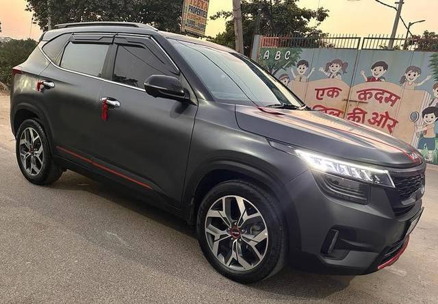 https://images10.gaadi.com/usedcar_image/3703245/original/processed_img2928404__used_car_2928404_1701765530.jpg?imwidth=6400