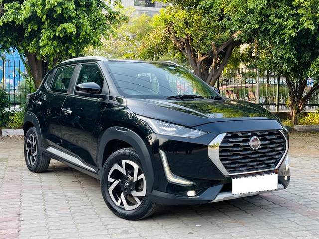 https://images10.gaadi.com/usedcar_image/3703279/original/processed_img2928424__used_car_2928424_1701766242.jpg?imwidth=6400
