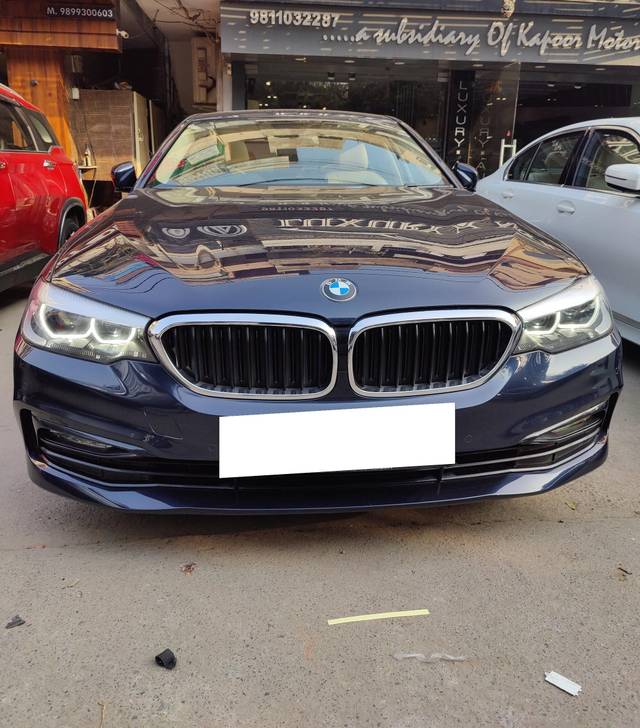 https://images10.gaadi.com/usedcar_image/3703420/original/processed_img2928515__used_car_2928515_1702376481.jpg?imwidth=6400