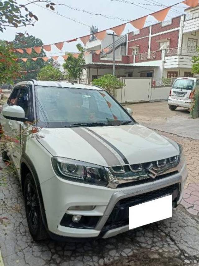 https://images10.gaadi.com/usedcar_image/3703470/original/processed_f06a99d0-cf3c-4b57-9d14-fbfdce7fda98.jpg?imwidth=6400