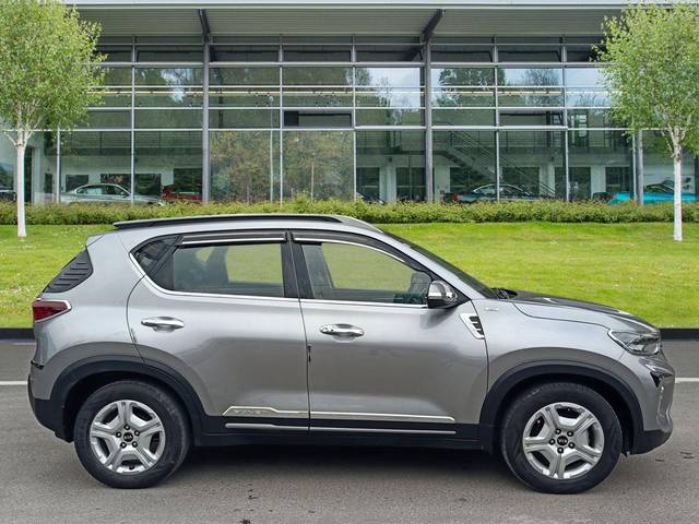 https://images10.gaadi.com/usedcar_image/3703478/original/processed_img2928551__used_car_2928551_1701772054.jpg?imwidth=6401