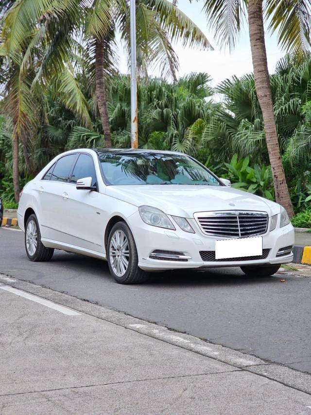 https://images10.gaadi.com/usedcar_image/3703481/original/processed_img2928554__usedcar_15d2bf5f_090e_4f06_815e_e47adf7c6711_5731701771224_1701771245.jpg?imwidth=6400